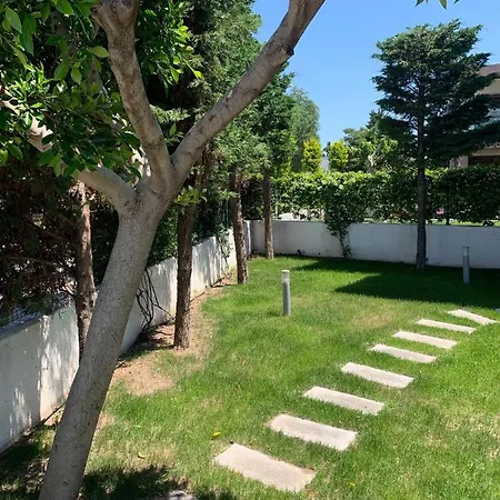 3 Bedroom Flat 500m Walking Distance To The Beach In Yahsi With Terrace Apartament *
