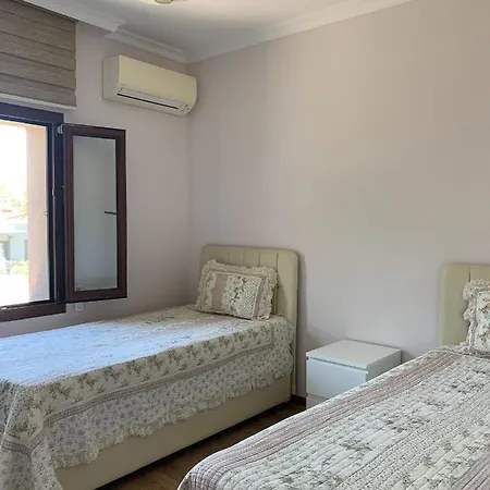 3 Bedroom Flat 500m Walking Distance To The Beach In Yahsi With Terrace Apartment Ortakentyahşi